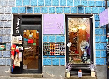 croatia/zagreb/tkalciceva-street/shop/souvenirs-more-zagreb