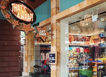 singapore/sentosa/shop/that-s-a-wrap