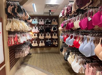 north-carolina/charlotte/shop/unique-boutique