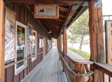 idaho/sandpoint/shop/misty-mountain-furniture