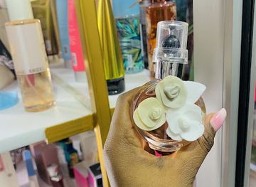 uganda/buganda/shop/holly-scents-wear