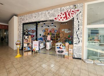 peru/trujillo/chan-chan/shop/beekiss