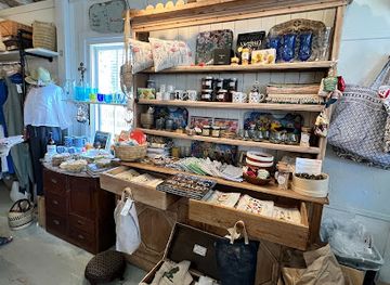 rhode-island/block-island/shop/glass-onion