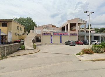 greece/corfu/dassia/shop/shopping-centre