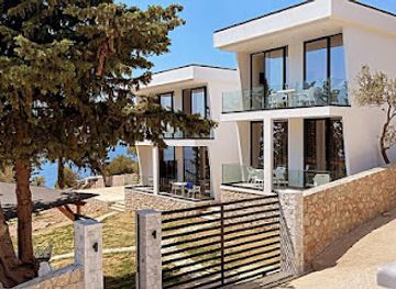 albania/dhermi-region/shop/the-martins-boutique-hotel