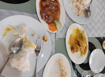 philippines/chocolate-hills/shop/cmarfe-delicacy-and-souvenir-shop