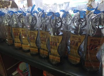 nepal/patan/shop/vast-handicraft