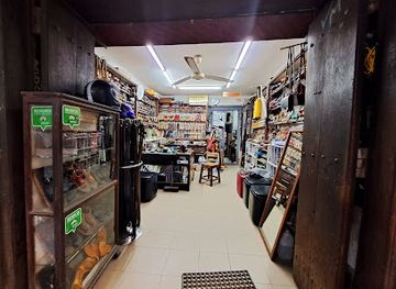 tanzania/usambara-mountains/shop/surti-son-s