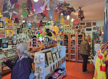 new-mexico/taos/shop/coyote-moon