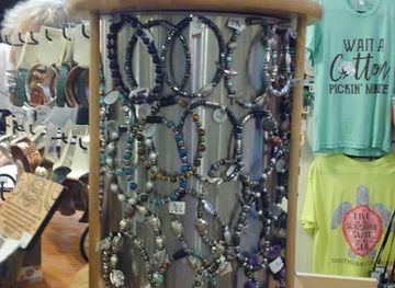 north-carolina/crystal-coast/shop/seagrass-whimsical-gifts