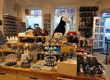 iceland/reykjavik/hlioar/shop/lundinn