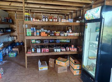 the-bahamas/rum-cay/shop/strachan-s-one-stop-shop