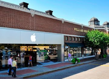 texas/fort-worth/shop/university-park-village