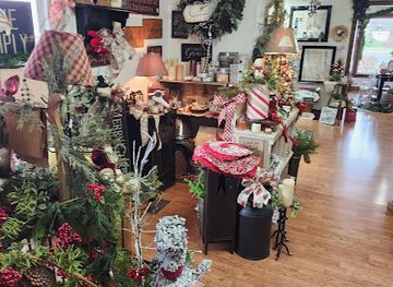 virginia/fredericksburg/shop/mimi-s-vintage-cottage