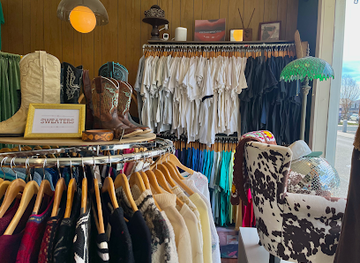 rhode-island/aquidneck-island/shop/folk-vintage-co