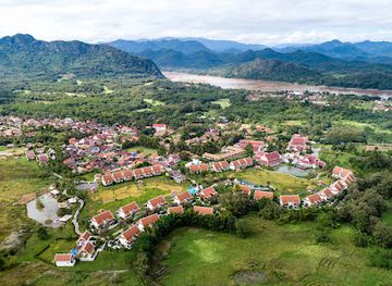 laos/mekong-river-valley/shop/pullman-luang-prabang