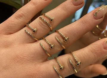 united-arab-emirates/dubai/shop/luxuries-by-charity