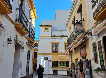 spain/seville/santa-cruz/shop/be-happy-sevilla
