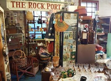 maine/knox-county/shop/rockland-antiques-marketplace