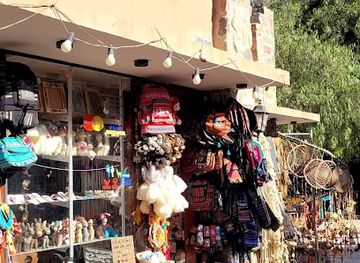 argentina/purmamarca/shop/cholita-de-purmamarca