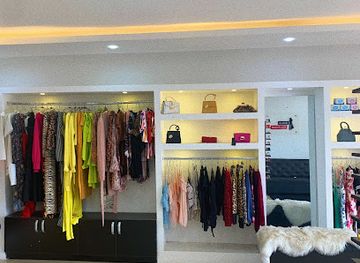 ghana/gwira/shop/girls-boutique-ghana