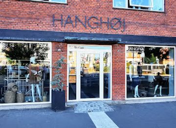 denmark/mollehoj/shop/hanghoj