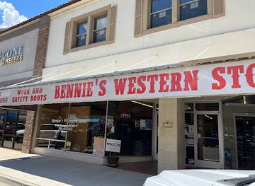 new-mexico/carlsbad/shop/bennie-s-western-wear-workwear