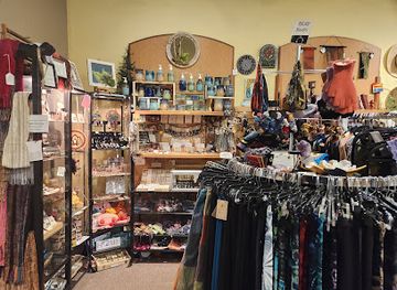 oregon/bend/shop/simply-bend-souvenirs