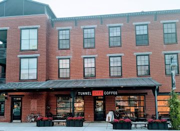 massachusetts/mount-greylock-state-reservation/shop/tunnel-city-coffee