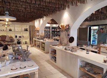 greece/naxos/shop/yazoo-concept-store