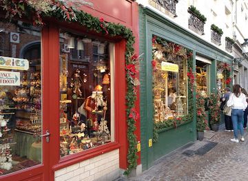 belgium/bruges/shop/kathe-wohlfahrt