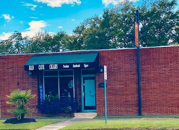 arkansas/pine-bluff/shop/man-cave-bar-cigar-lounge