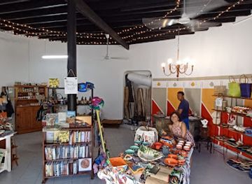 zambia/batoka-gorge/shop/the-orange-elephant-victoria-falls