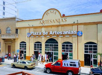 mexico/veracruz/centro-historico/shop/plaza-de-las-artesanias