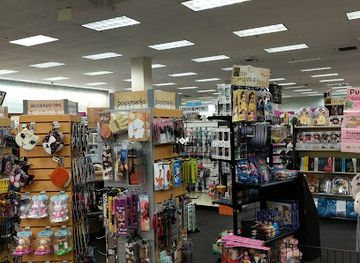 louisiana/holly-beach/shop/books-a-million