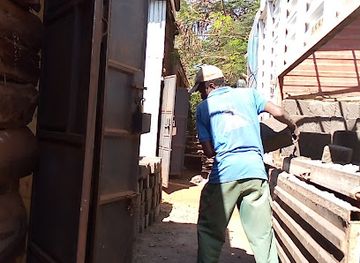 kenya/chyulu-hills-national-park/shop/chelleni-hardware