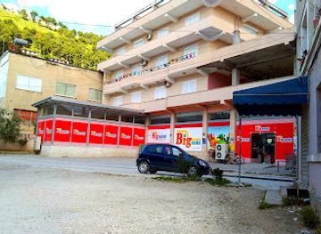 albania/berat/shop/big-market