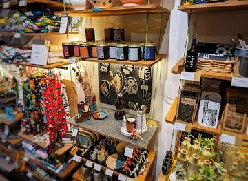 united-kingdom/edinburgh/shop/planet-a-boutique