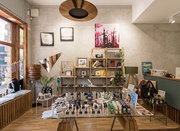 serbia/belgrade/dorcol/shop/tricikl-gift-shop