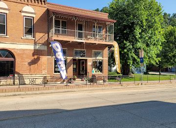 iowa/pikes-peak-state-park/shop/by-the-spoonful