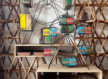 guatemala/antigua-guatemala/shop/casa-quitapenas