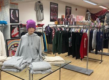 united-kingdom/stratford-upon-avon/shop/entourage