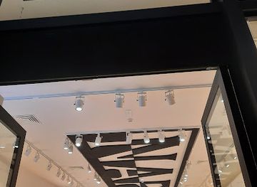 italy/val-di-chiana/shop/napapijri