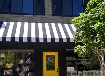 nevada/carson-valley/shop/cottonwood-creek-gifts