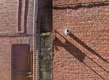 belgium/dinant/shop/transit