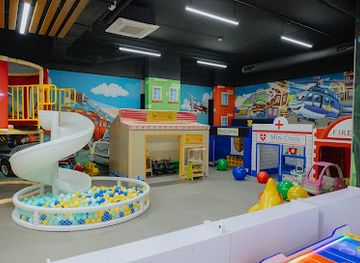 moldova/ungheni-county/shop/delia-mall