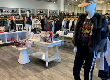 colorado/denver/cherry-creek/shop/garbarini