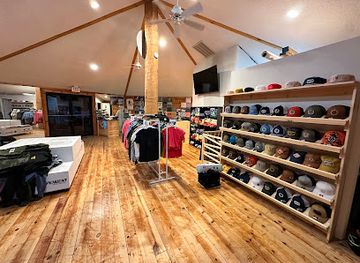 maryland/deep-creek-lake/shop/deep-creek-apparel-co