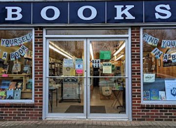 maine/brunswick/shop/twice-told-tales-book-store