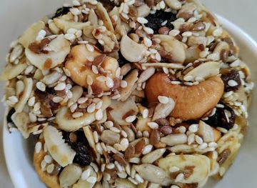 costa-rica/monteverde/shop/marlene-s-trail-foods